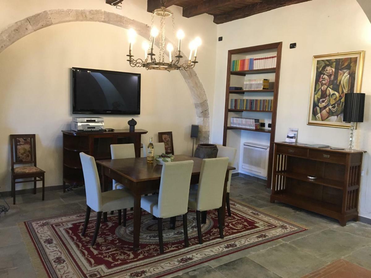 Il Palazzotto Hotel Isernia Buitenkant foto