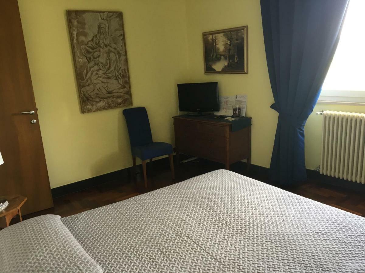 Il Palazzotto Hotel Isernia Buitenkant foto