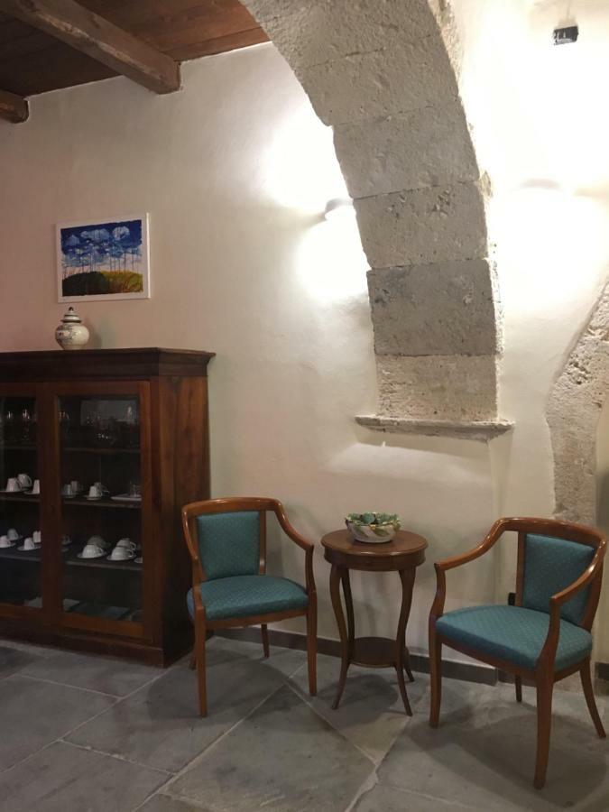 Il Palazzotto Hotel Isernia Buitenkant foto
